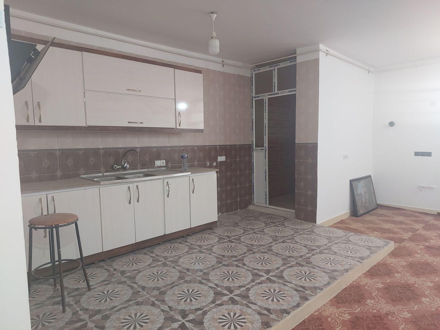 فروش حیاط مجزا طبقه بالا بلوارکشاورز|فروش آپارتمان|شوشتر, |دیوار