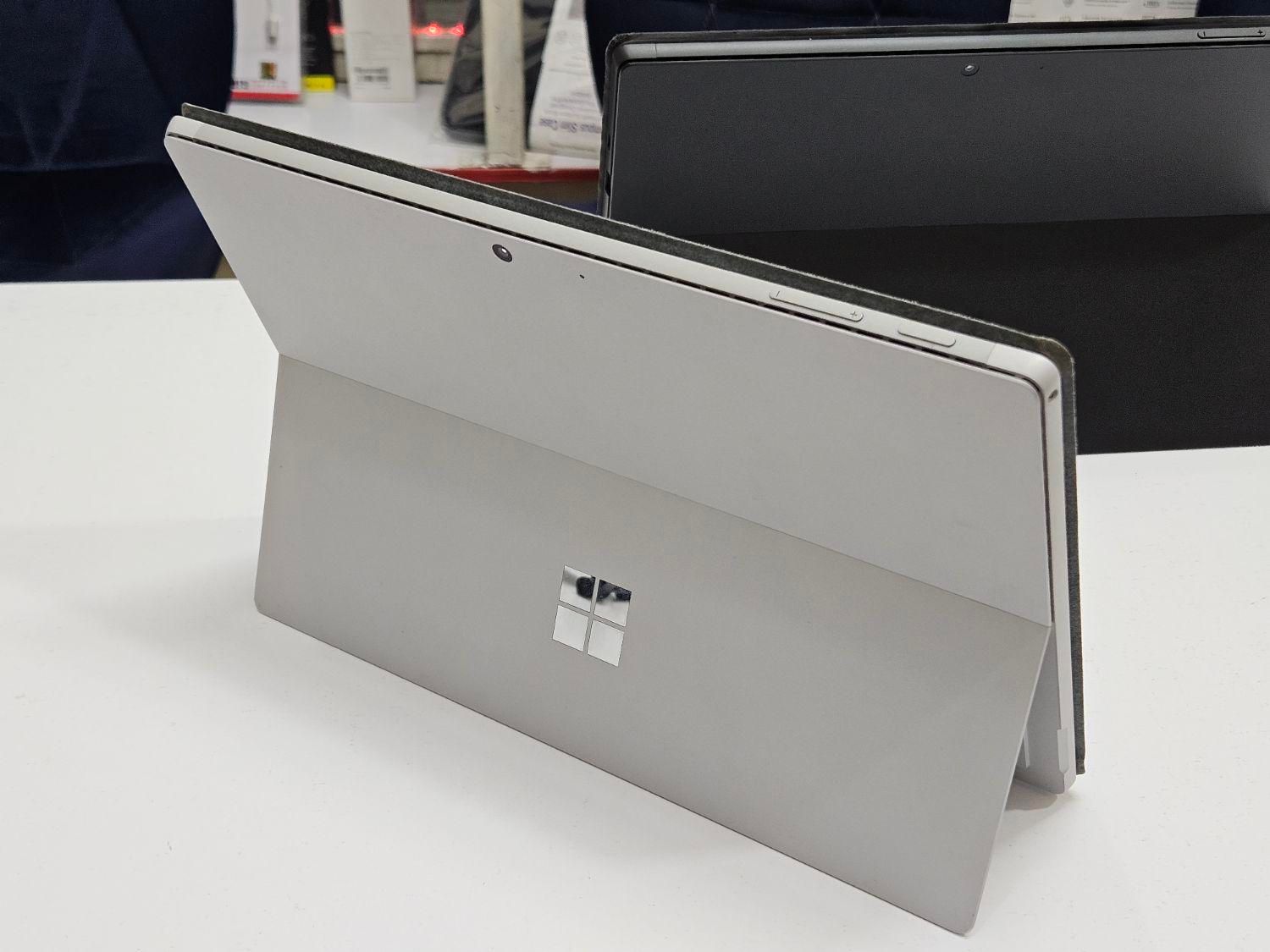 Micrsoft Surface Pro7  اقساطی بازنشستگی...|رایانه همراه|تهران, میدان ولیعصر|دیوار
