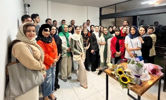 ادمین اینستاگرام و تولید محتوی|خدمات رایانه‌ای و موبایل|اصفهان, باغ زرشک|دیوار