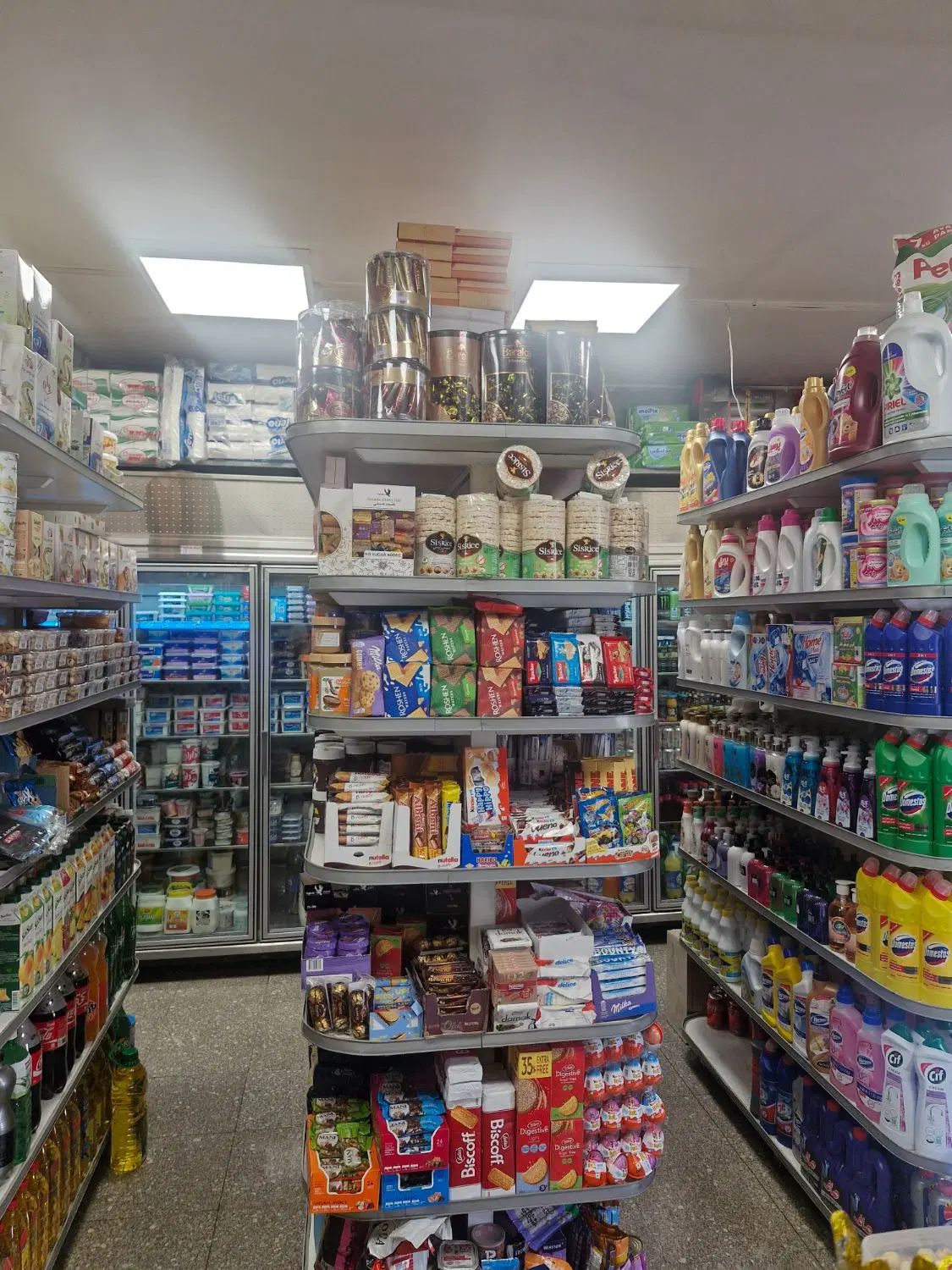 کارگر ساده برای شیف عصر سوپرمارکت|استخدام خدمات فروشگاه و رستوران|تهران, آرژانتین|دیوار