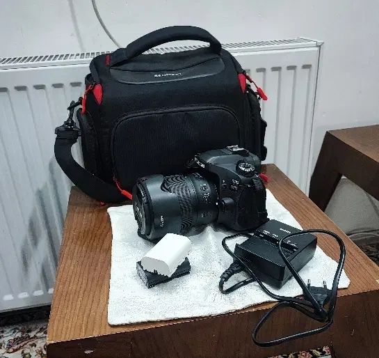 دوربین canon، کنون 80d.|دوربین عکاسی و فیلم‌برداری|مشهد, عبادی|دیوار