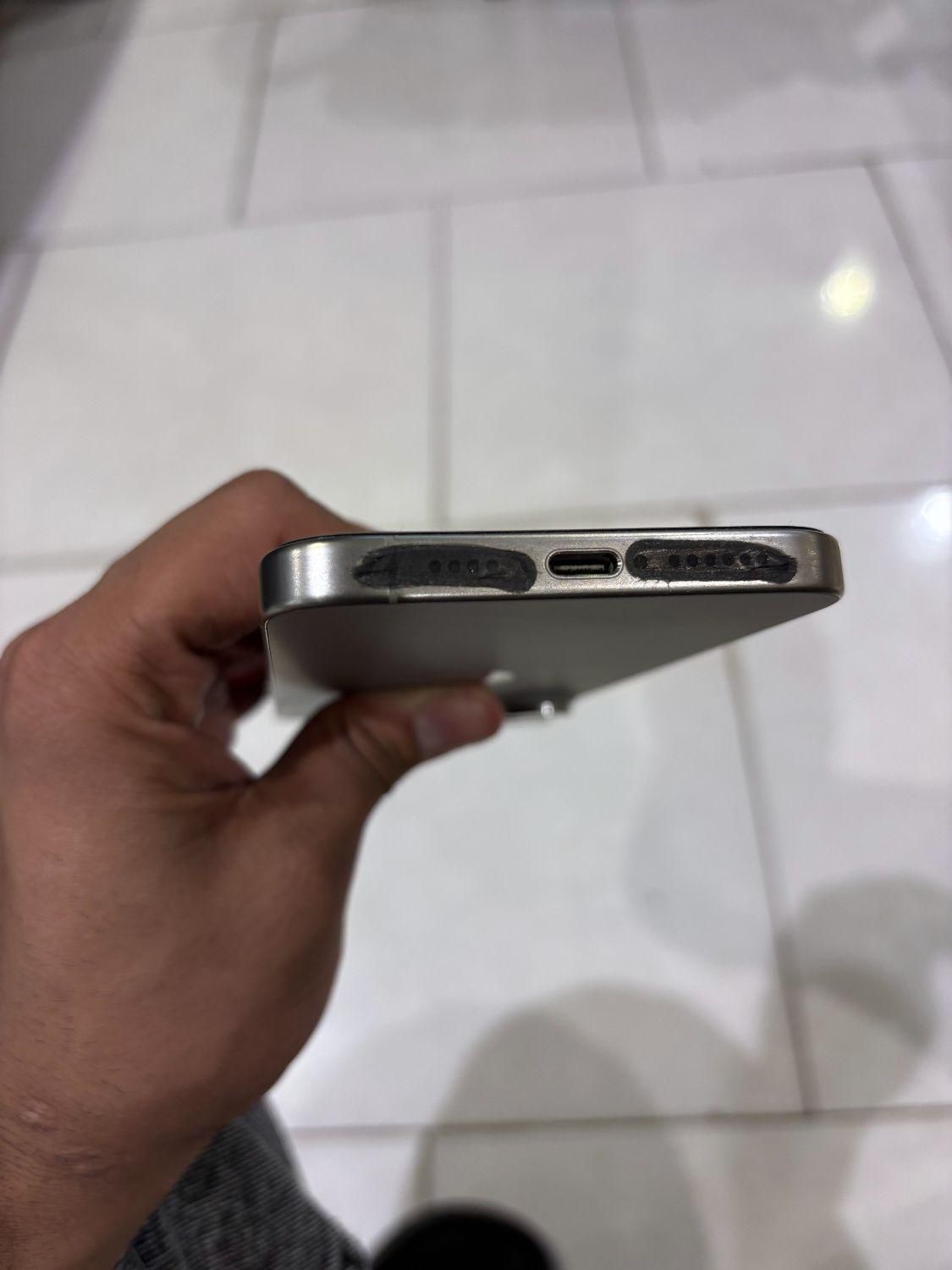 اپل iPhone 15 Pro Max با حافظهٔ ۲۵۶ گیگابایت|موبایل|بابلسر, |دیوار