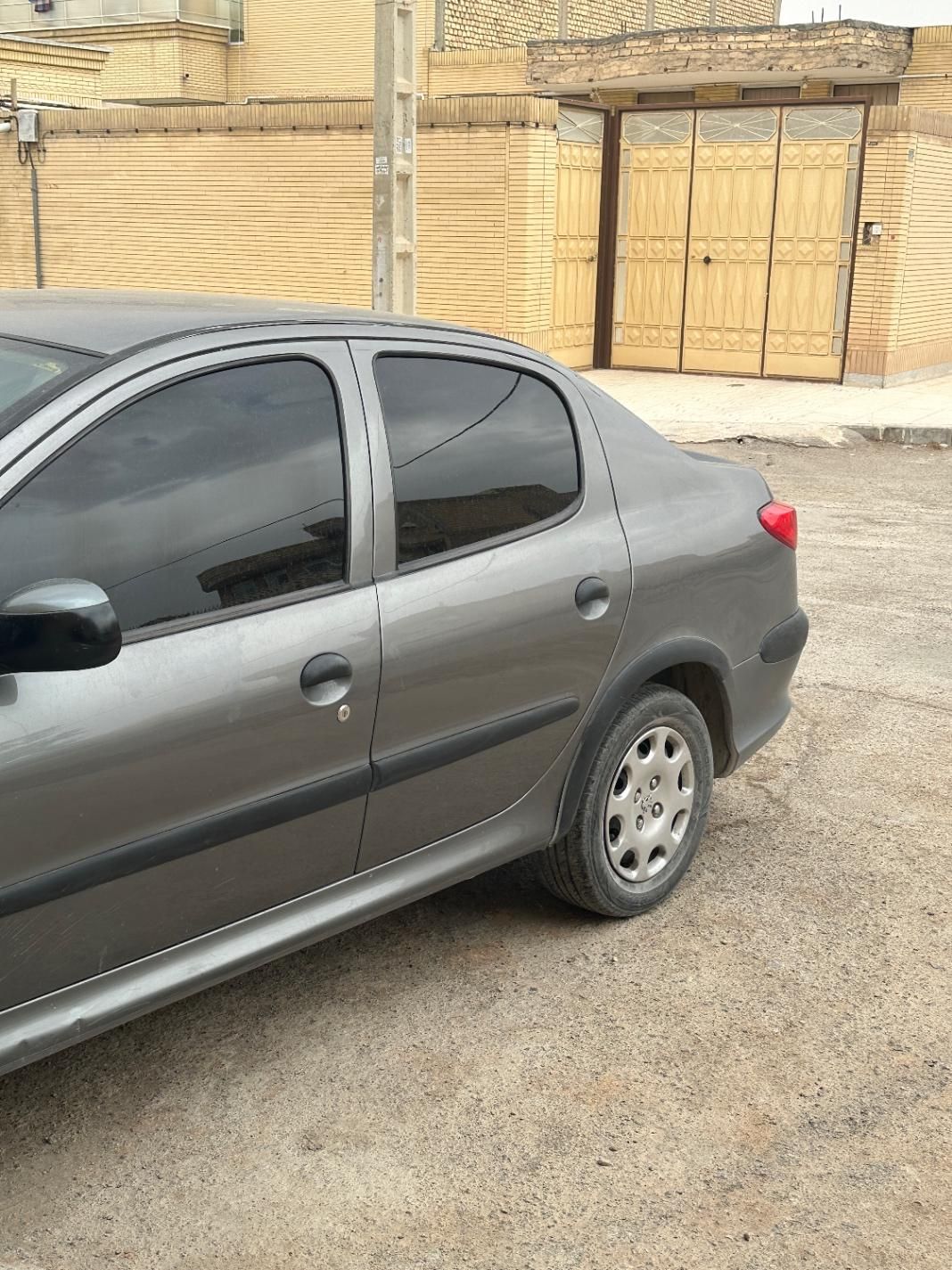 206 SD V8 خاکستری ۹۳|خودرو سواری و وانت|شهرضا, |دیوار