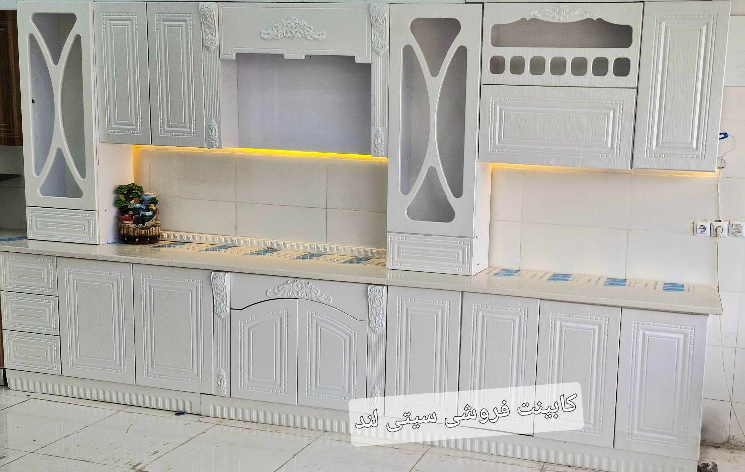 کابینت ویترین بلند صدفی ۹۶۰۶|مصالح و تجهیزات ساختمان|بندر ماهشهر, |دیوار