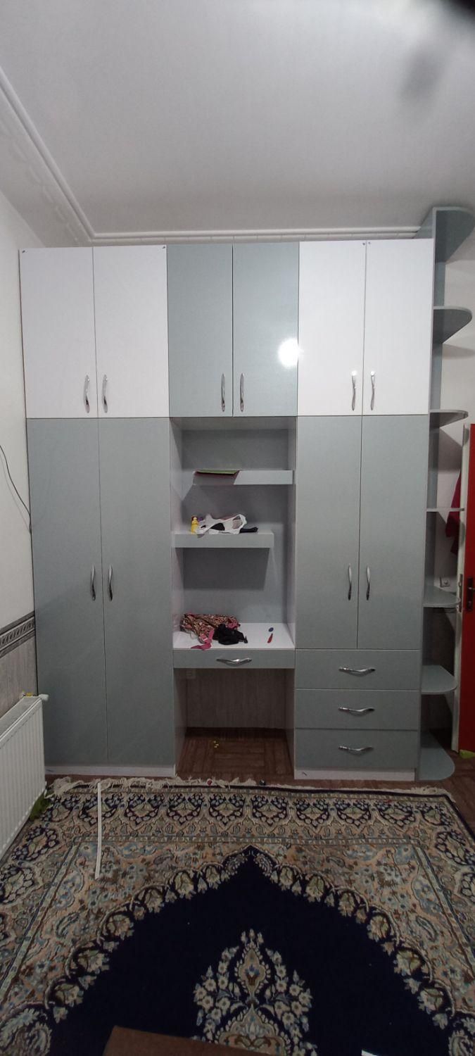 ساخت انواع کارها چوبی کابینت کمد دیواری ونصب قرنیز|خدمات پیشه و مهارت|کرمان, |دیوار