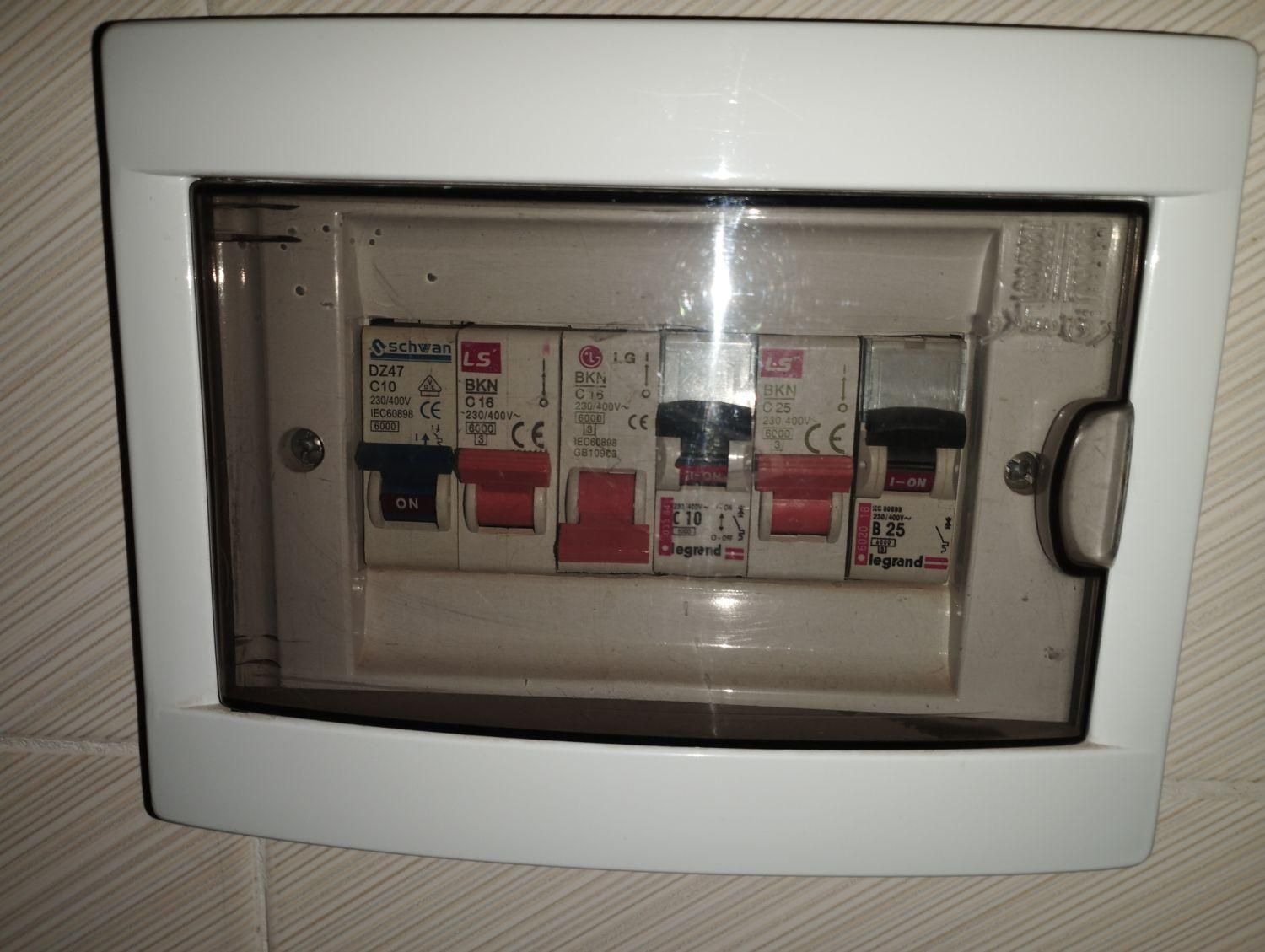 برقکار ساختمان|خدمات پیشه و مهارت|تویسرکان, |دیوار