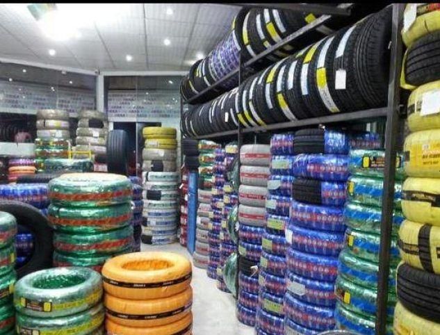 لاستیک فروشی صداقت|قطعات یدکی و لوازم جانبی|اصفهان, حصه شمالی|دیوار