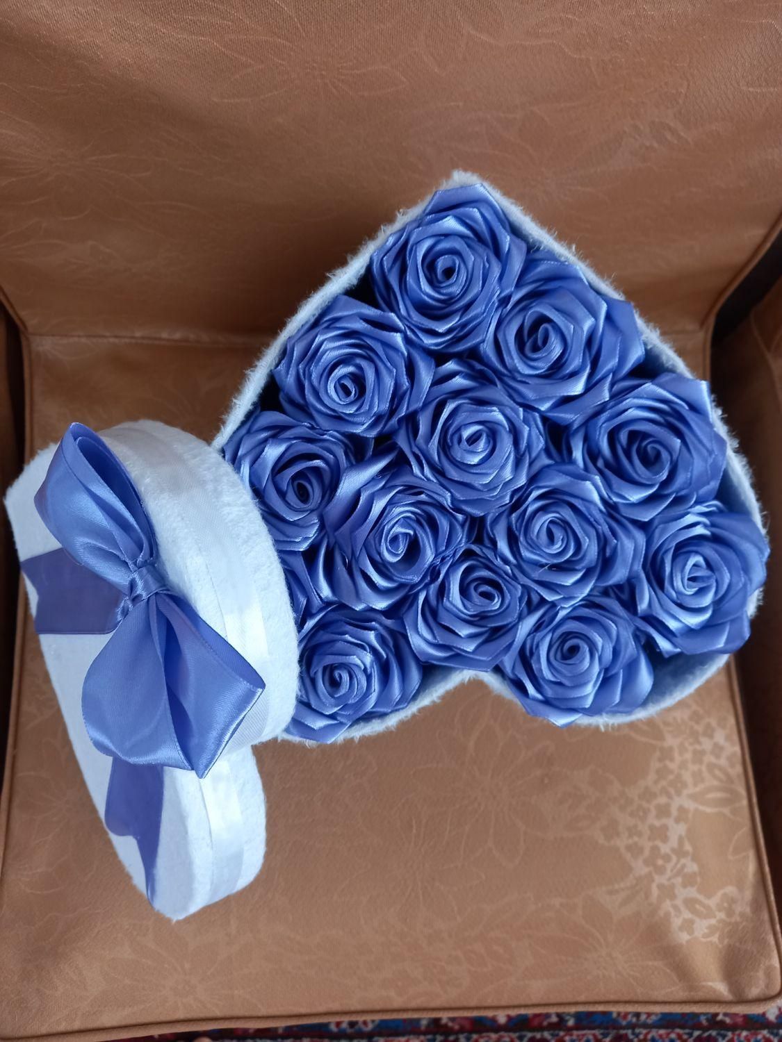 گل رز ربانی ،هدیه بیاد ماندنی|گل مصنوعی|تویسرکان, |دیوار