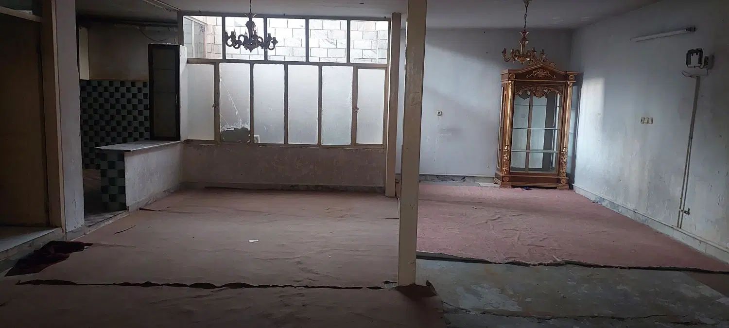 اجاره ۱۶۰ متری در حسین‌آباد|اجارهٔ دفتر صنعتی، کشاورزی، تجاری|کرج, حسین‌آباد|دیوار