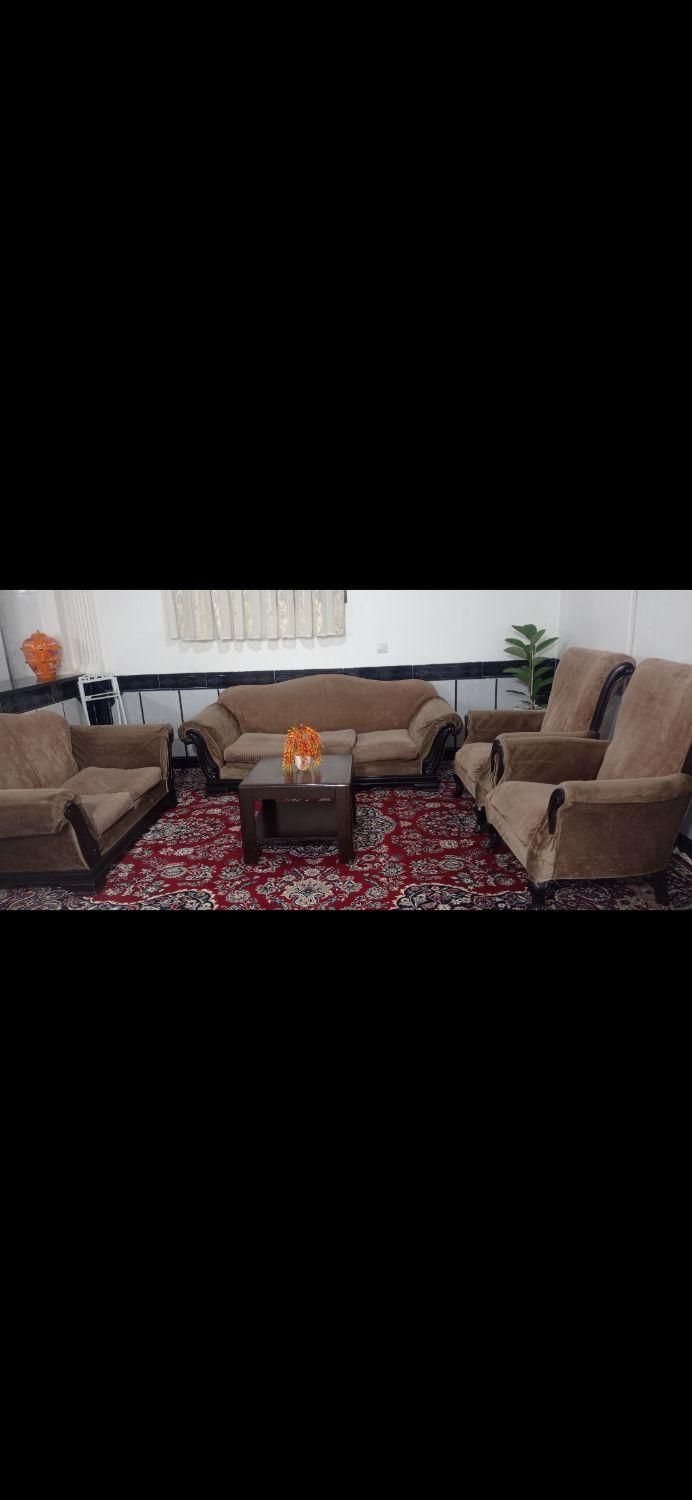 مبل راحتی ۷ نفره|مبلمان خانگی و میز عسلی|کوهدشت, |دیوار