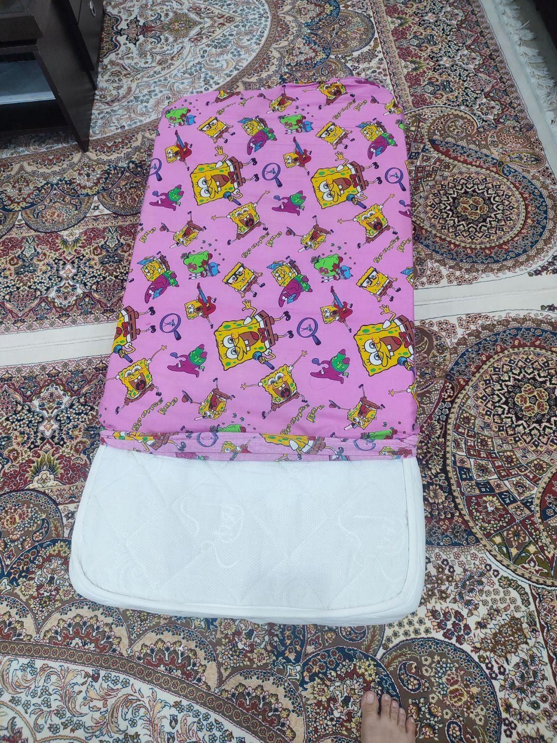 تشک برای کودک تا ۸سال ...کاملا نو نو|تخت و سرویس خواب|ساوه, |دیوار