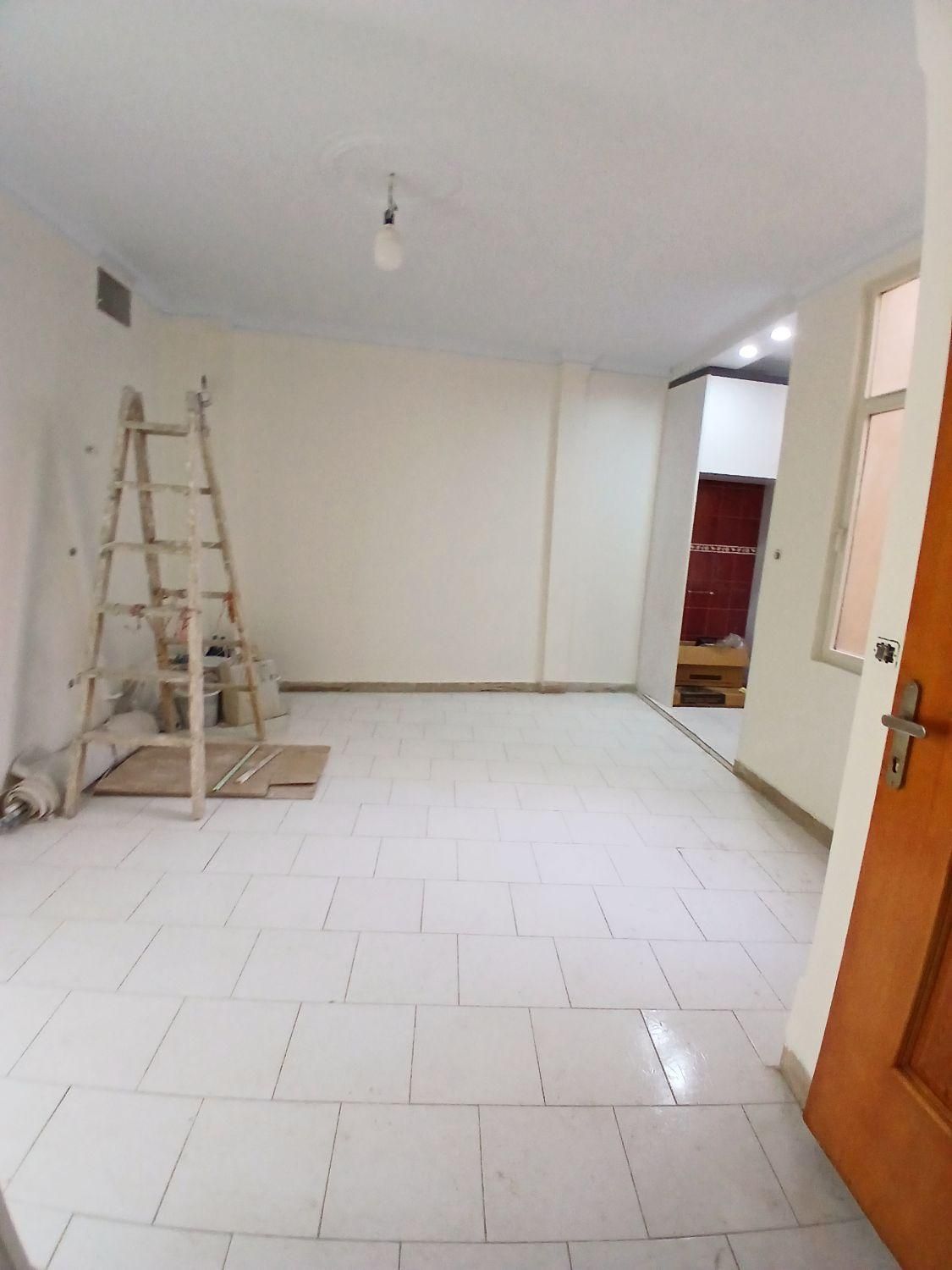 ۵۰مترباپارکینگ طبقه اول رودکی بوستان سعدی برخیابان|فروش آپارتمان|تهران, سلسبیل|دیوار