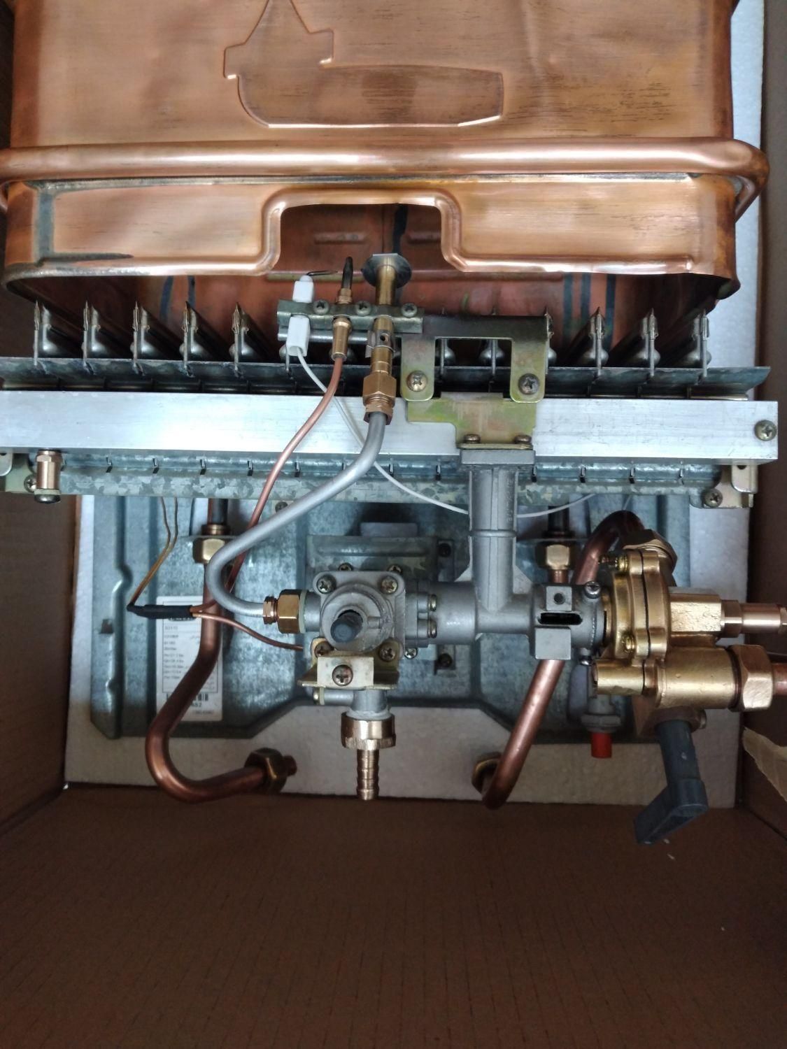 آبگرمکن دیواری ضدرسوب بوتان ۳۱۱۵ نو طرح تعویض|آبگرمکن، پکیج، شوفاژ|فردیس, شهرک ۱۱۰|دیوار