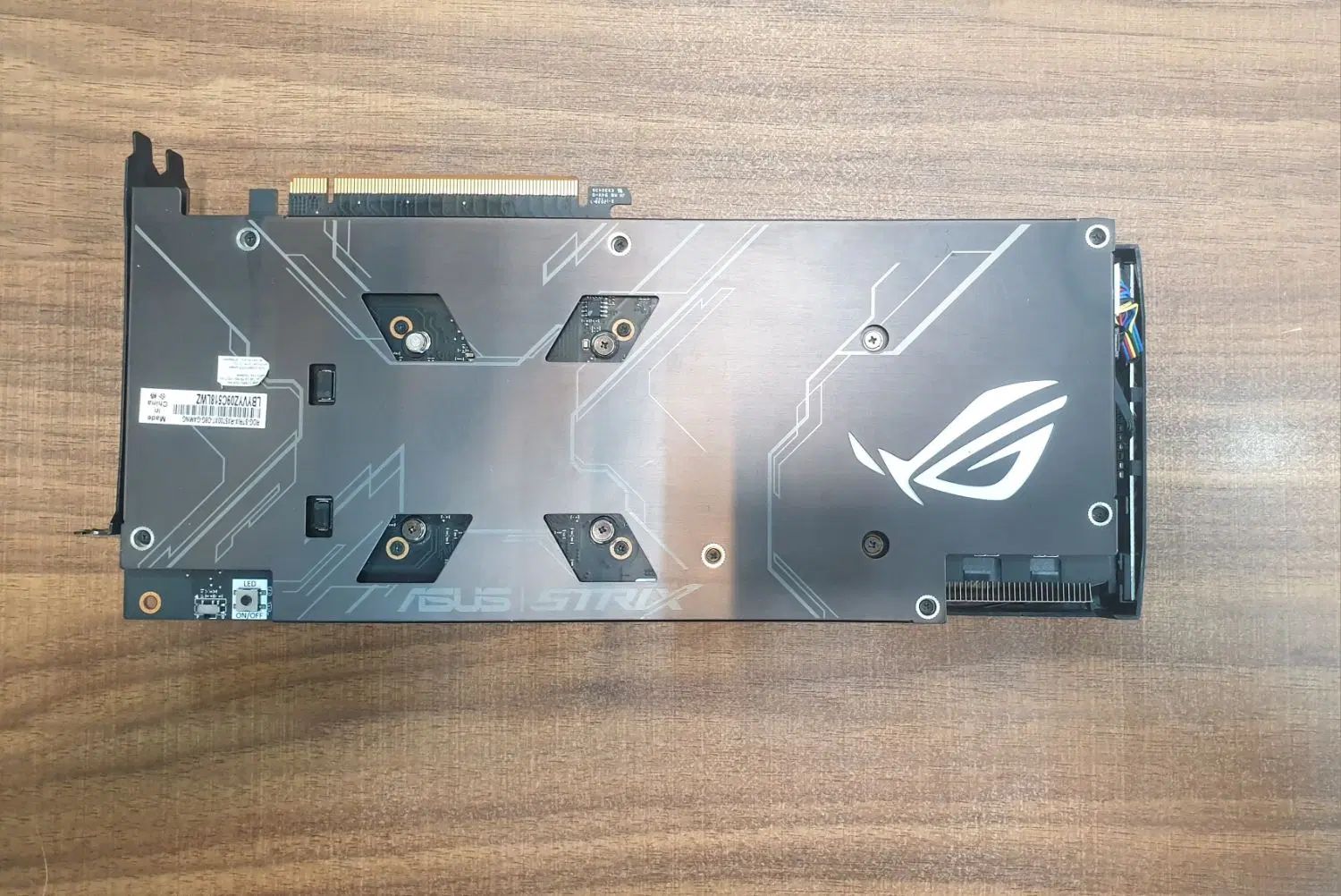 کارت گرافیک RX 5700XT ASUS ROG STRIX 8GB|قطعات و لوازم جانبی رایانه|مشهد, عامل|دیوار