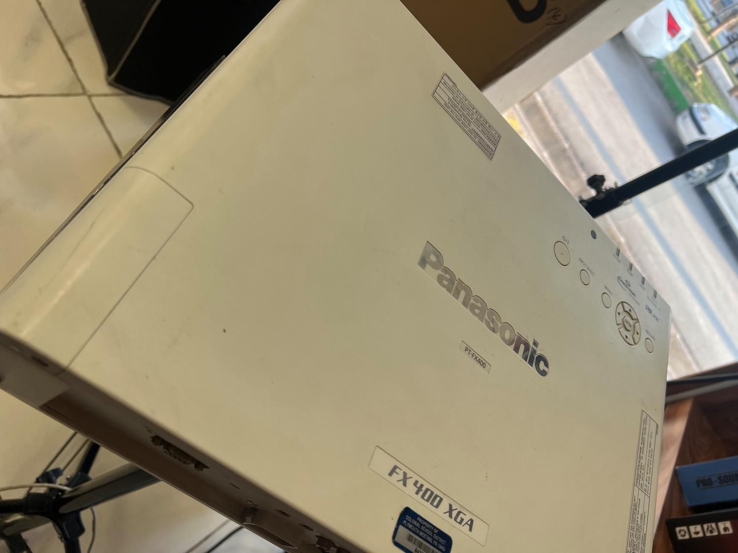 اجاره ویدیو پروژکتور و پرده|تلویزیون و پروژکتور|شیراز, معالی‌آباد|دیوار