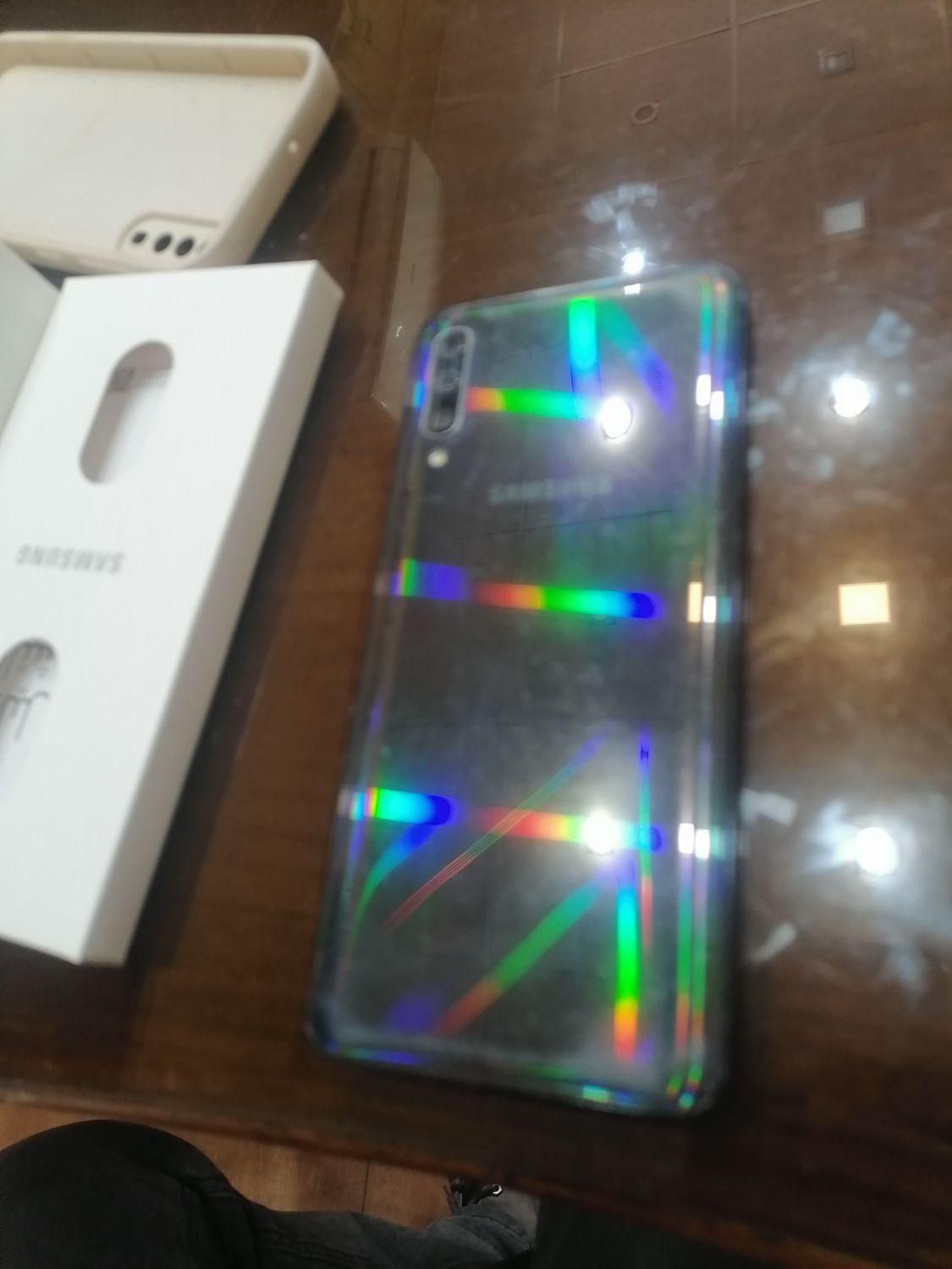 سامسونگ Galaxy A50 با حافظهٔ ۱۲۸ گیگابایت|موبایل|تهران, نارمک جنوبی|دیوار