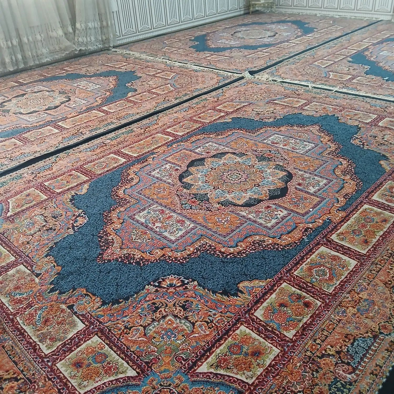 پنچ عدد قالی چهارتا ۹ متری با یک دونه ۱۲ متری|فرش|دزفول, |دیوار