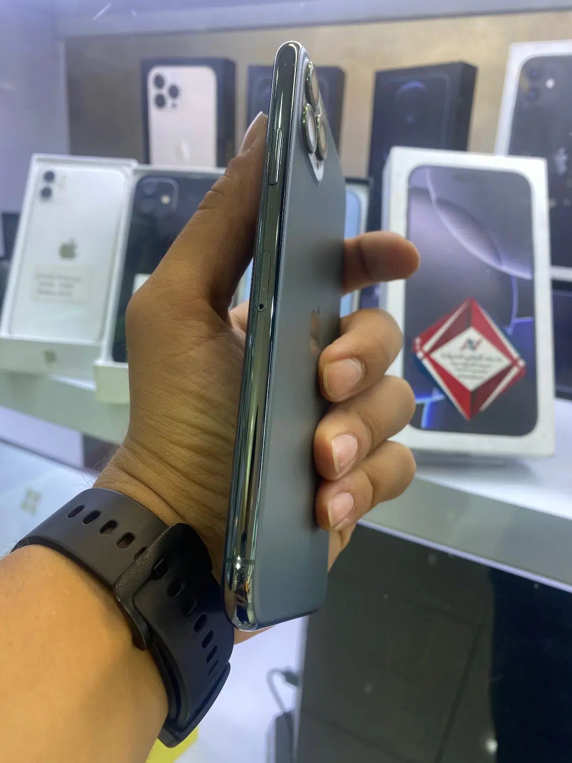iphone 11 pro max دوسیم کارت پک اصلی|موبایل|تهران, فلسطین (میدان انقلاب)|دیوار
