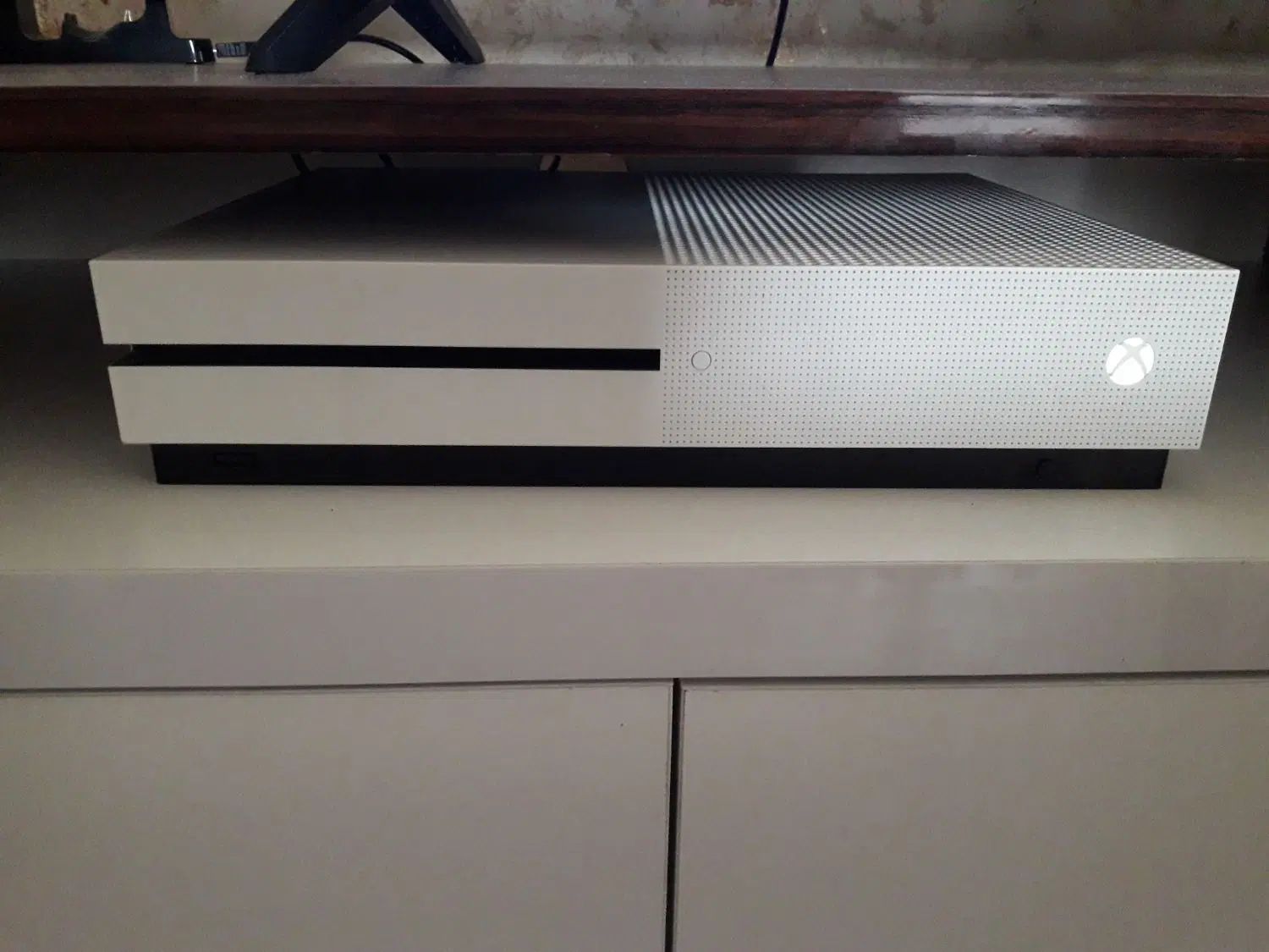 ایکس باکس XBOX 1 S یک ترا بایت دو دسته فول بازی|کنسول، بازی ویدئویی و آنلاین|تهران, شهرک خرازی|دیوار