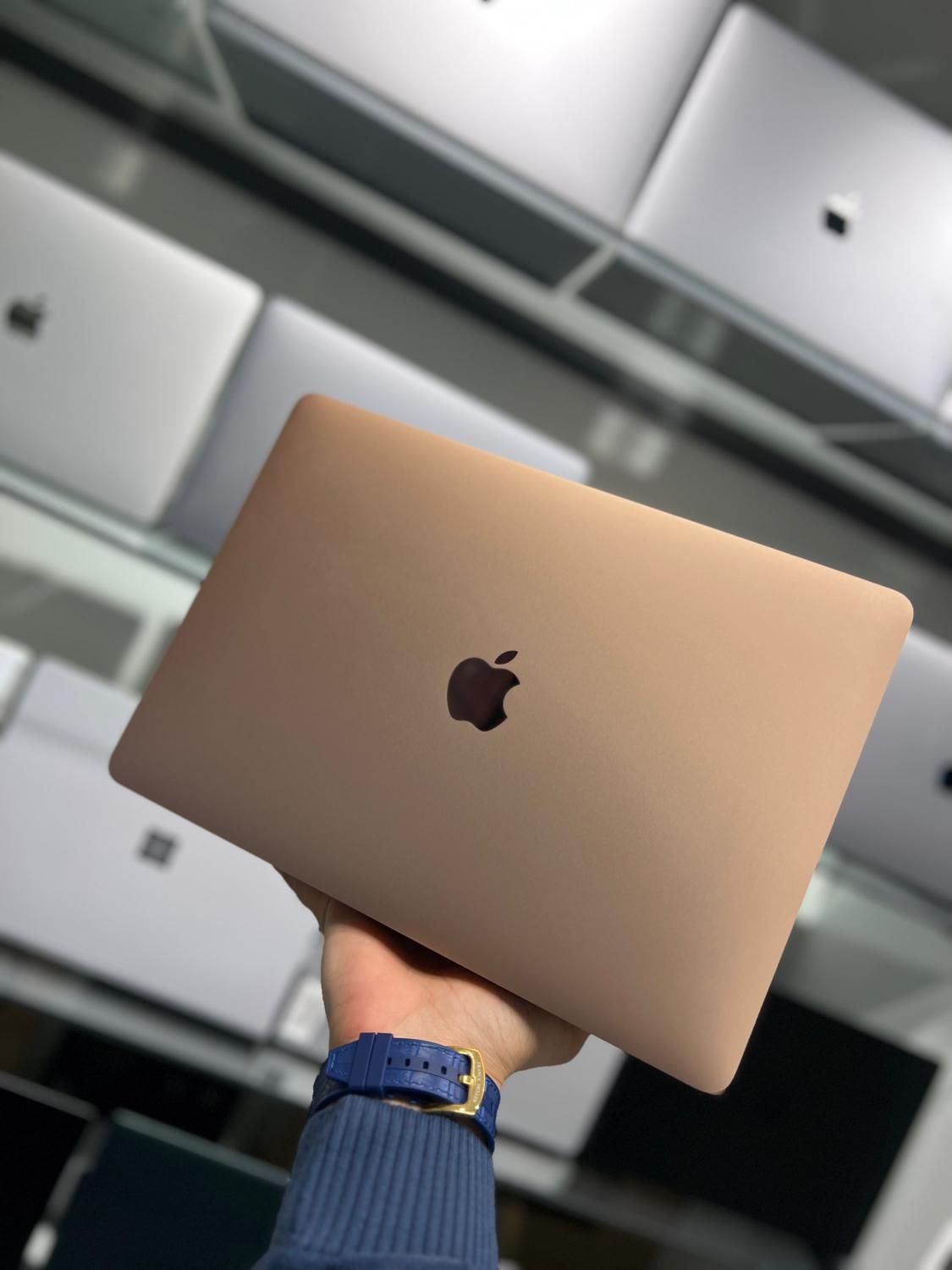 خرید و فروش تمامی محصولات اپل و مایکروسافت|رایانه همراه|مشهد, ارشاد|دیوار