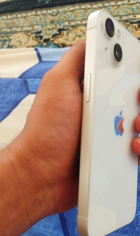 اپل iPhone 13 با حافظهٔ ۱۲۸ گیگابایت|موبایل|یزد, |دیوار