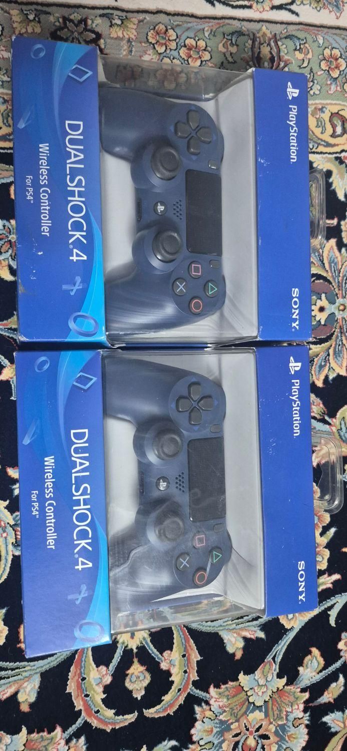 ۲عدد دسته اورجینال ps4 به شرط اصلی سرمه ای|کنسول، بازی ویدئویی و آنلاین|تهران, شادآباد|دیوار