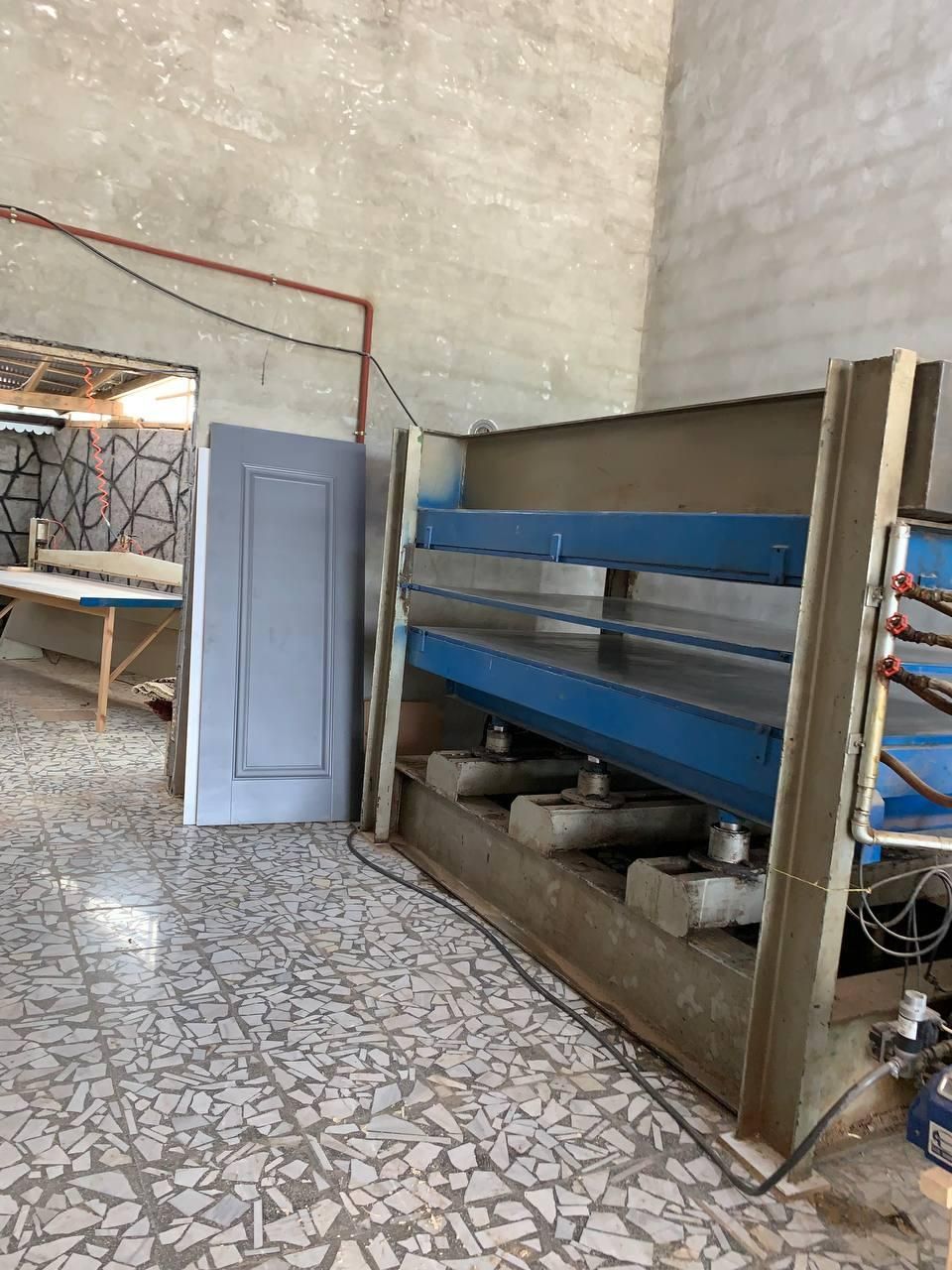 تولید کننده درب اتاقی ((در خمام))|مصالح و تجهیزات ساختمان|خمام, |دیوار