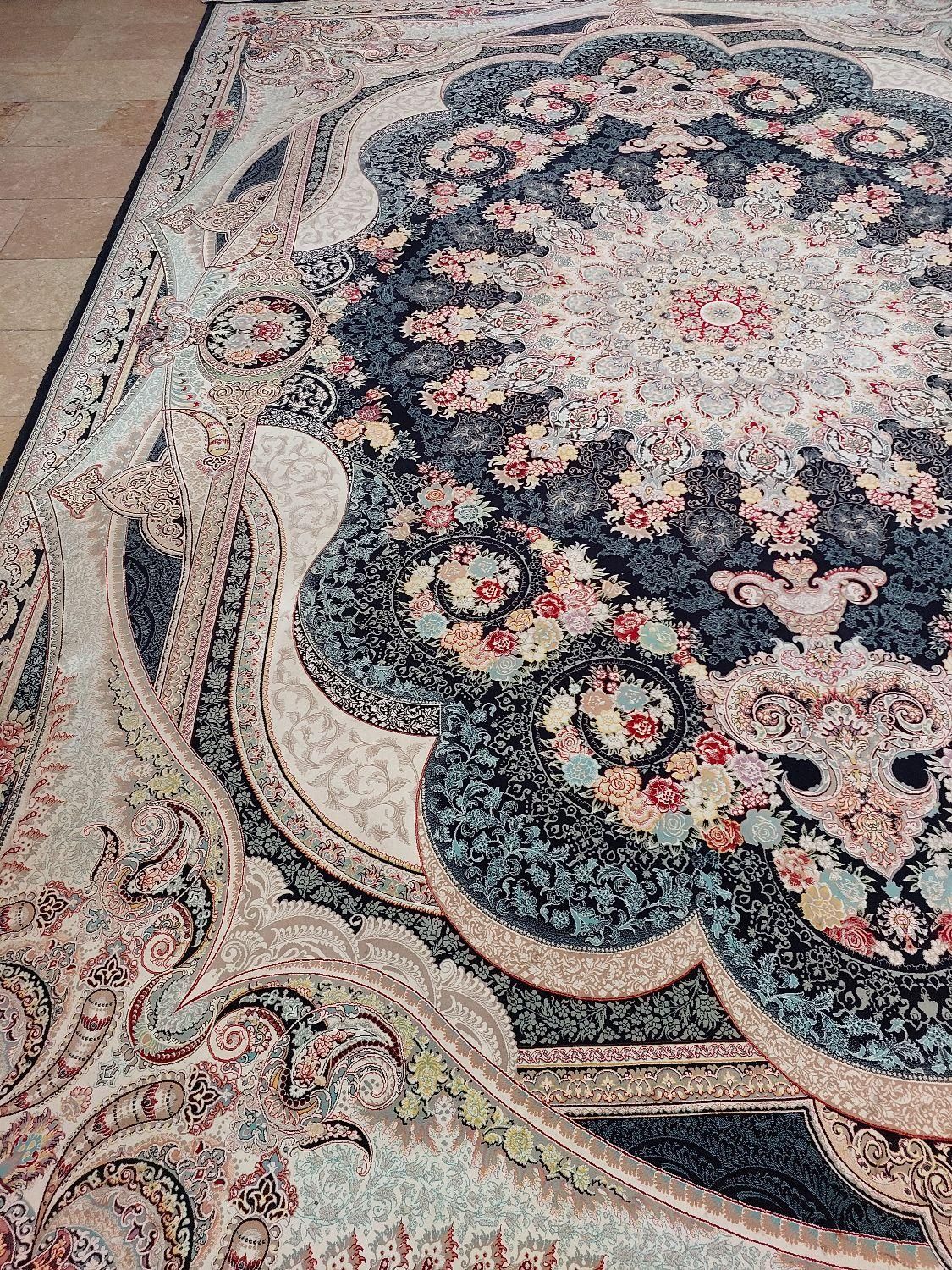 فرش امیرزاده ۳تخته ۱۲متری ۱۲۰۰شانه عقیق درحدنو|فرش|مشهد, شاهد (شهرک غرب)|دیوار