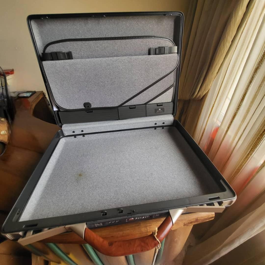 کیف دستی دلسی|کیف، کفش، کمربند|تهران, محمودیه|دیوار