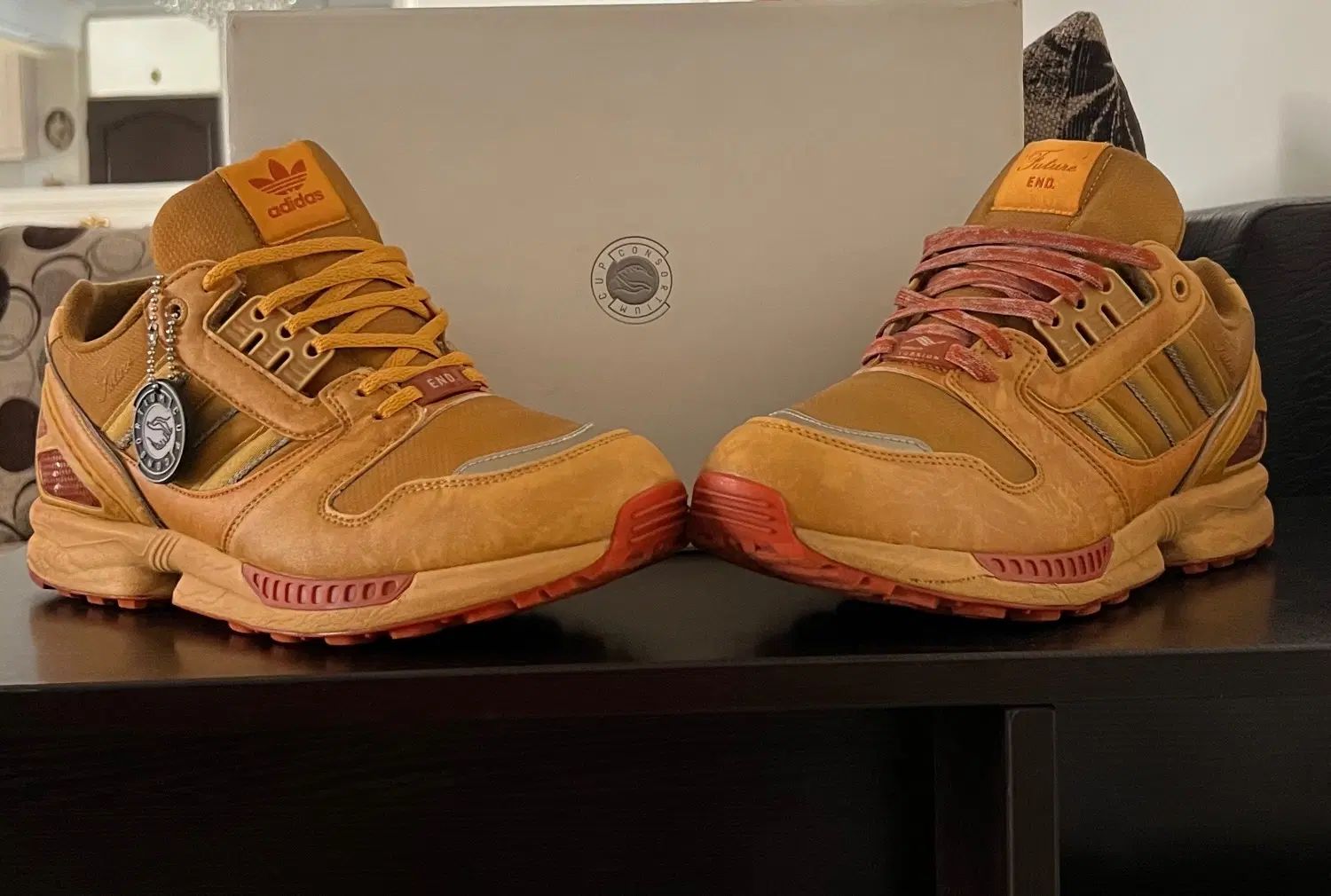 Zx8000 کتونی اورجینال. End. اند.  Zx|کیف، کفش، کمربند|تهران, پاسداران|دیوار