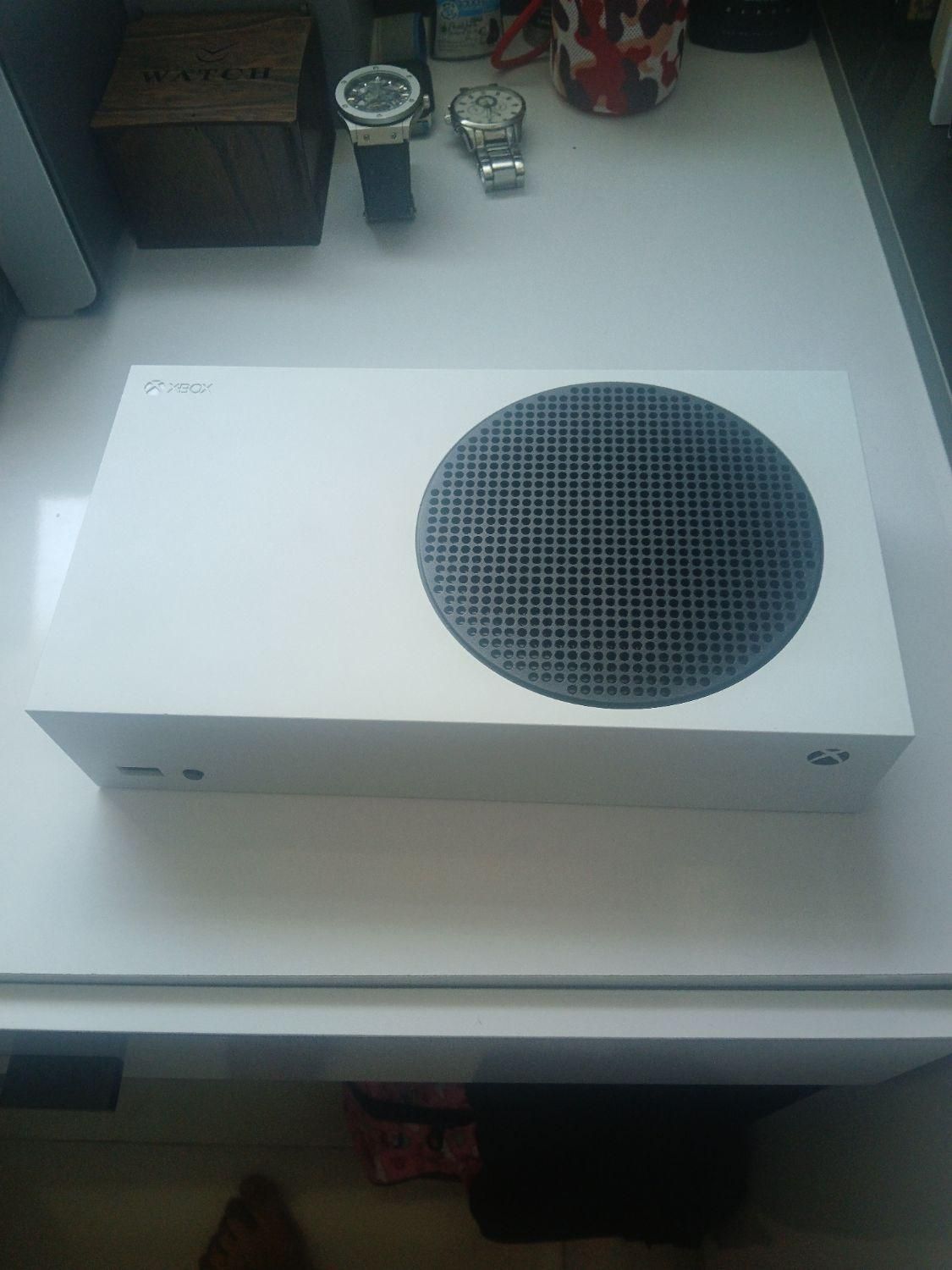 xbox series s در حد صفر با تمام امکانات|کنسول، بازی ویدئویی و آنلاین|تبریز, |دیوار
