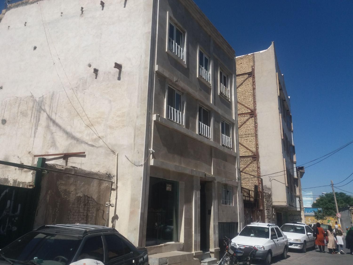 منزل سوییت اپارتمان ماهیانه مبله پارکینگ|اجارهٔ کوتاه‌مدت آپارتمان و سوئیت|مشهد, نوغان|دیوار