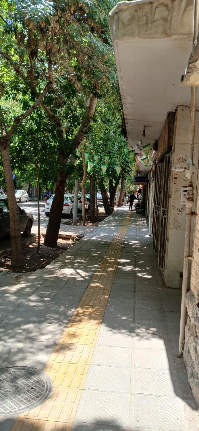 اجاره مغازه ۲۵ متری در خواجو|اجارهٔ مغازه و غرفه|اصفهان, خواجو|دیوار