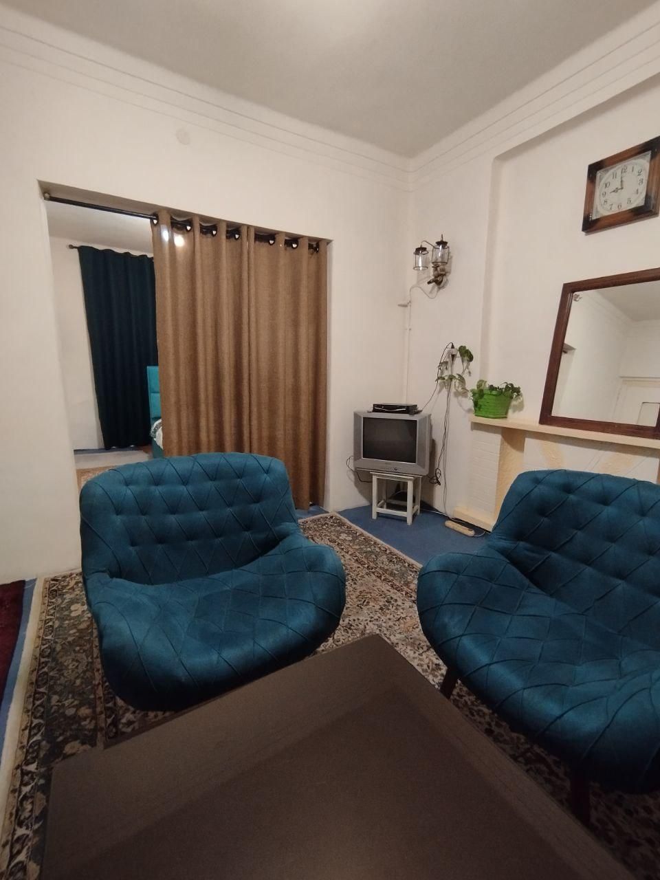 نزدیک سفارت آلمان و افغان،دربست|اجارهٔ کوتاه‌مدت آپارتمان و سوئیت|تهران, فردوسی|دیوار