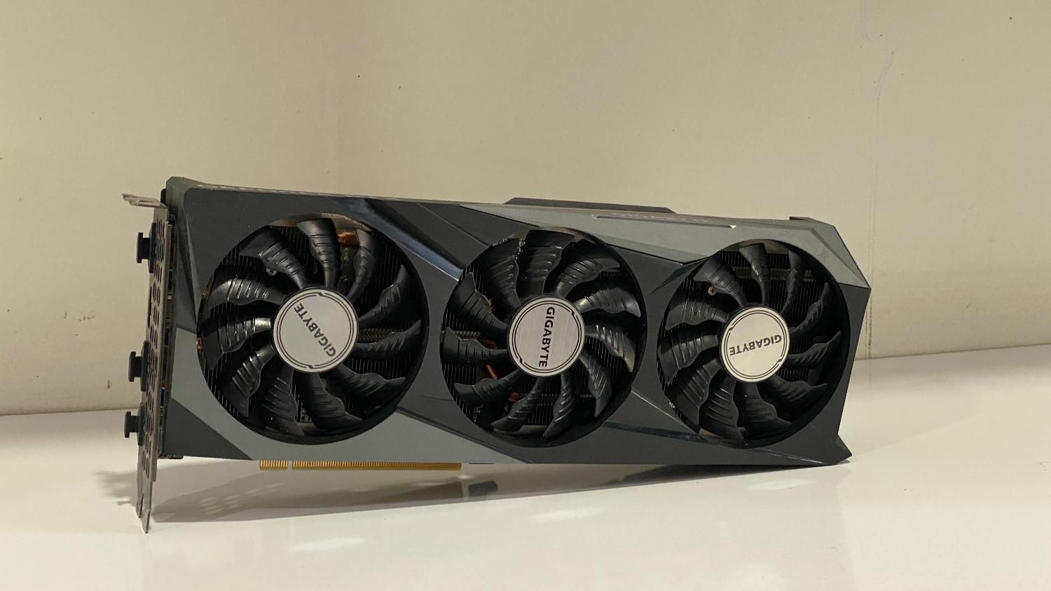 کارت گرافیک GIGABYTE RTX 3070 8G|قطعات و لوازم جانبی رایانه|اصفهان, عسگریه|دیوار