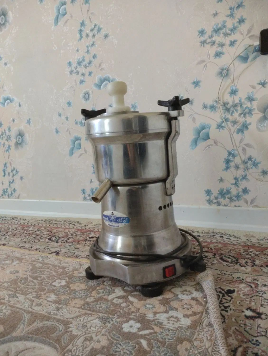 آبمیوه گیری صنعتی|آبمیوه‌گیر و آب‌مرکبات‌گیر|کرج, باغستان|دیوار