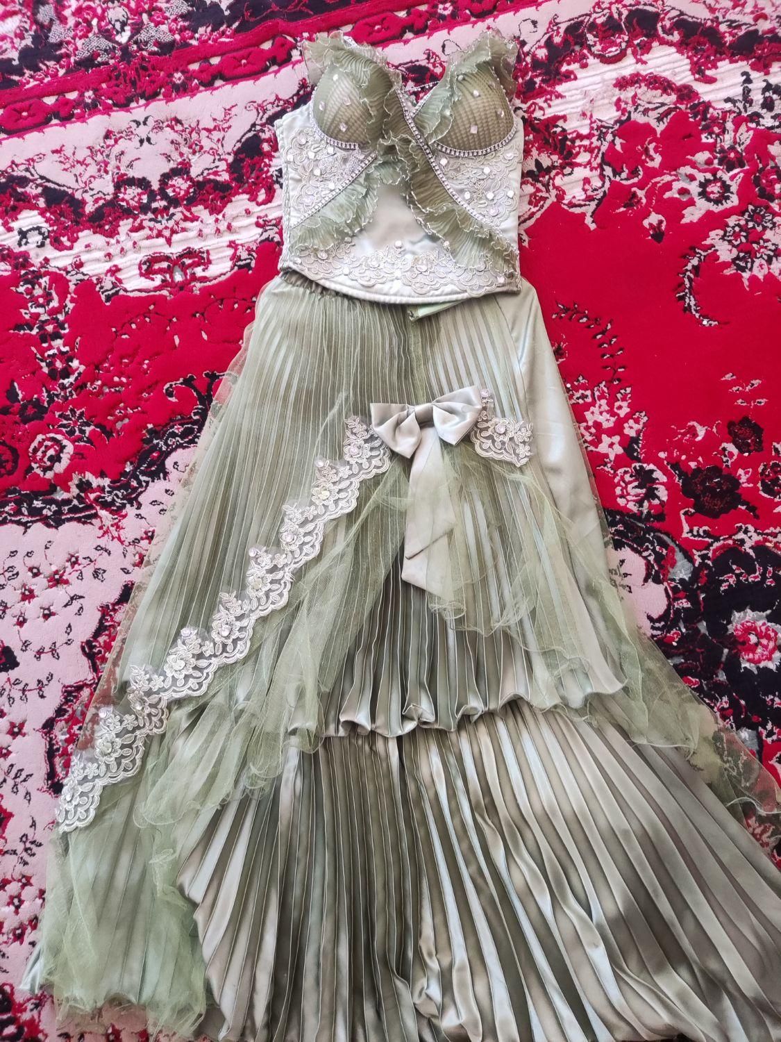 لباس مجلسی|لباس|جهرم, |دیوار