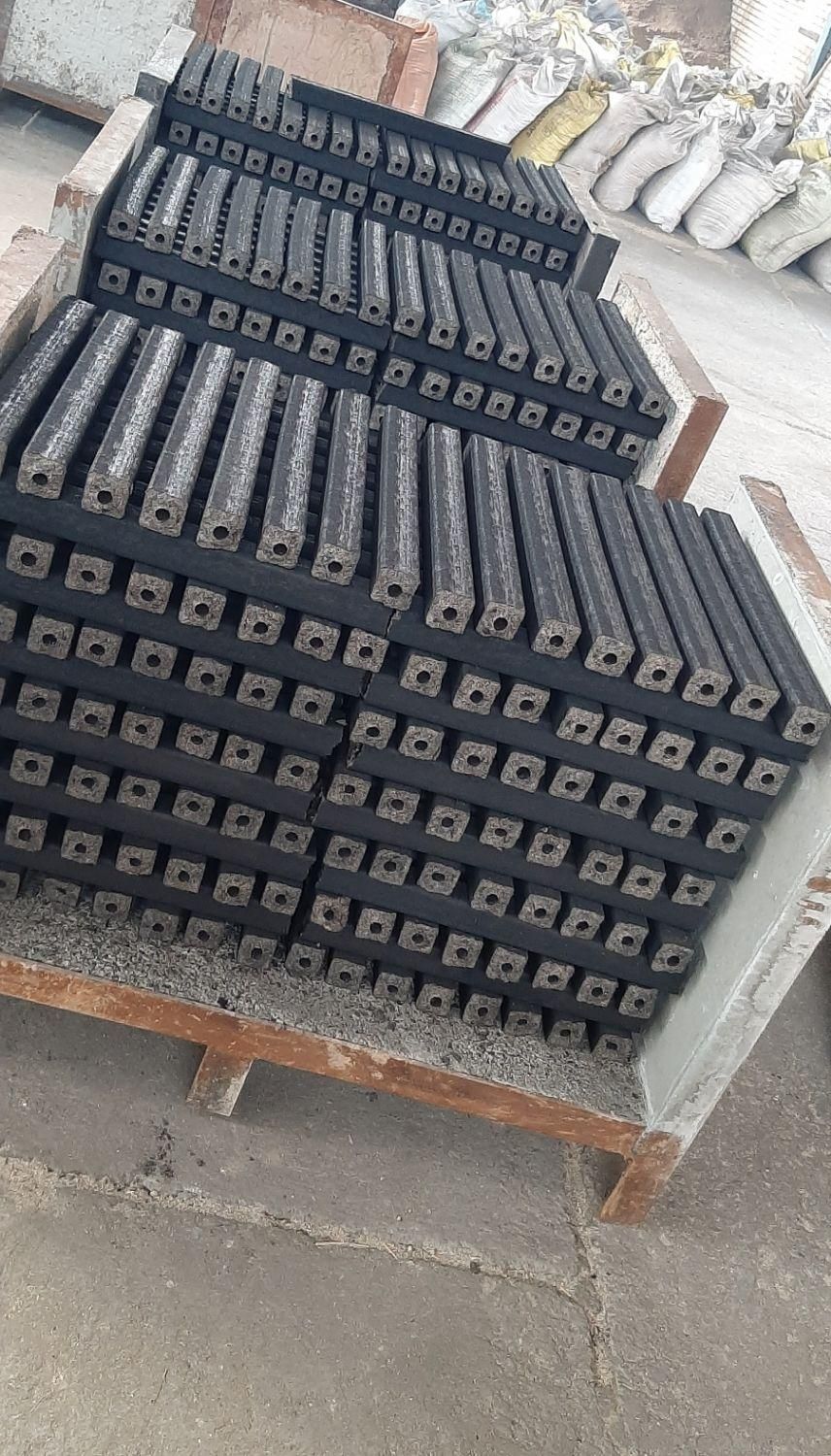 استخدام نیروی ساده آقا|استخدام صنعتی، فنی، مهندسی|چناران, |دیوار