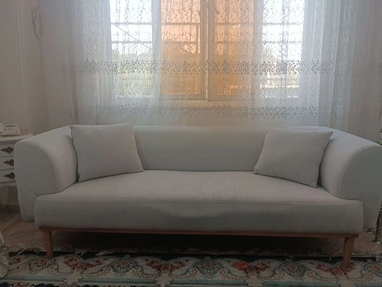 کاناپه ۳ نفره به همراه کاور و روکش و کوسن|مبلمان خانگی و میز عسلی|اسلام‌شهر, شهرک مصطفی خمینی|دیوار