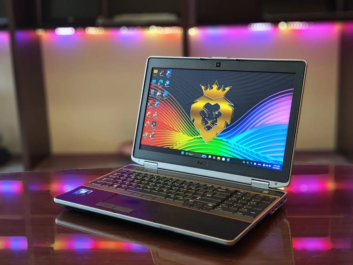 دل 15اینچ Core-i7 باطری نو برای ترید هلو وب لینوکس|رایانه همراه|تهران, میدان ولیعصر|دیوار