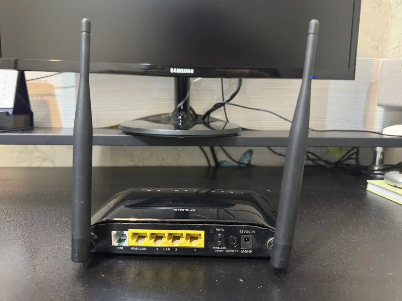 مودم ADSL D-LINK دو انتن|مودم و تجهیزات شبکه|کرج, چهارصد دستگاه|دیوار