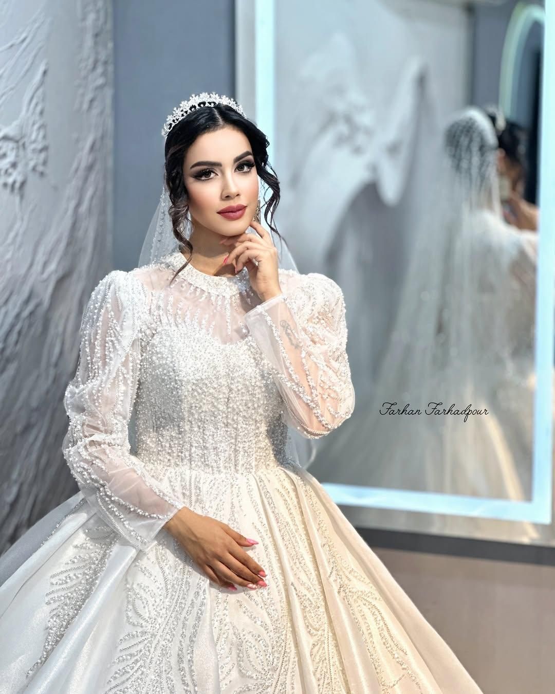 کرایه انواع لباس عروس و ملزومات عروسی( مزون افرت)|لباس|بیرجند, |دیوار