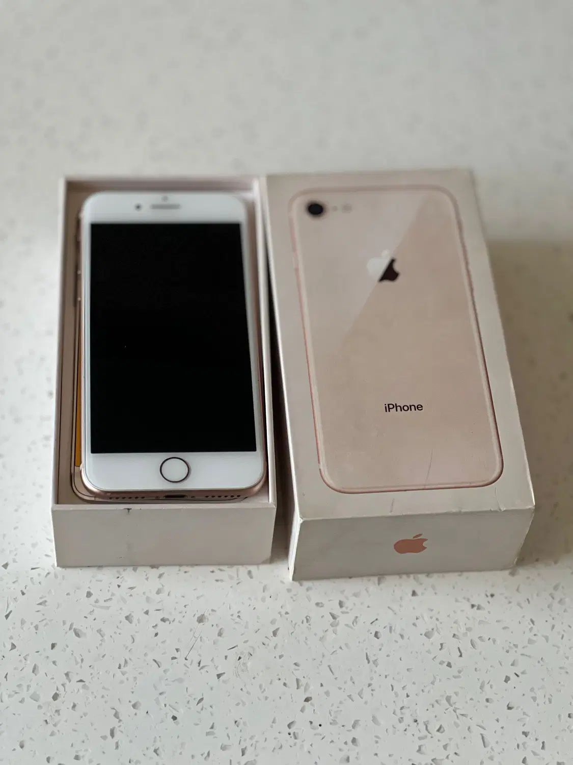 iphone 8|موبایل|تهران, آبشار تهران (دریاچه)|دیوار