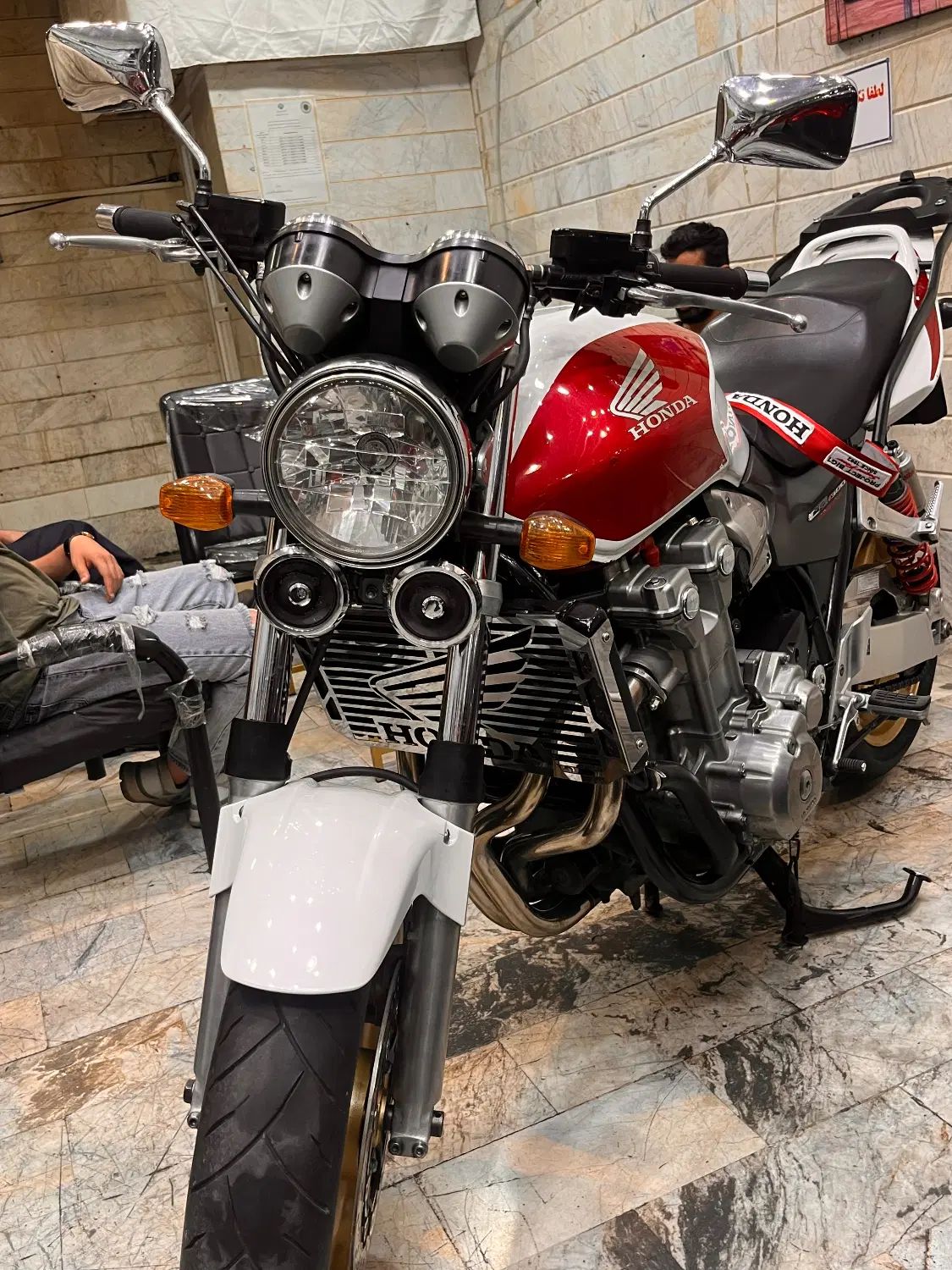 cb1300  مدل ۲۰۰۵ سند دار biking ZH2 kawasaki|موتورسیکلت|تهران, نارمک|دیوار