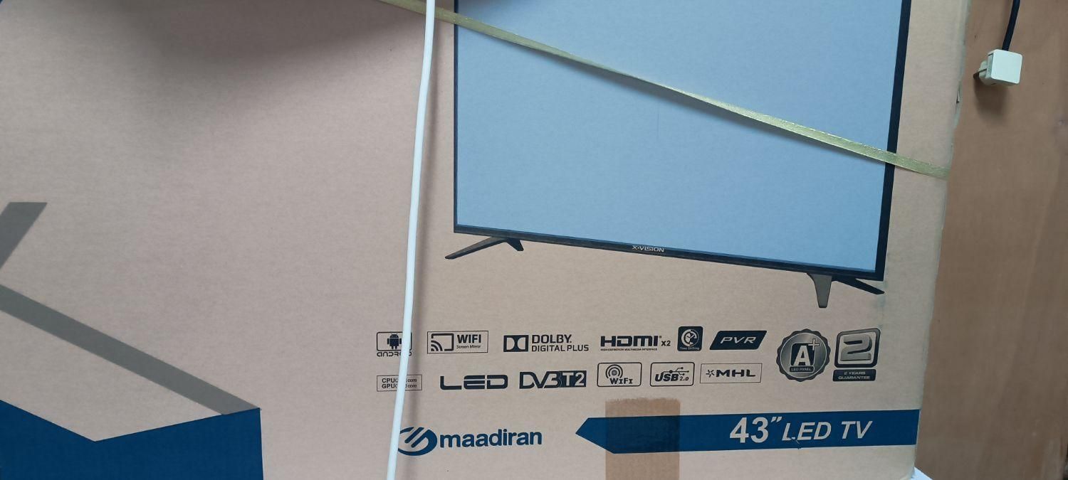 تلویزیون با جعبه نو( x.vistion)43 اینچ|تلویزیون و پروژکتور|رشت, دیانتی|دیوار