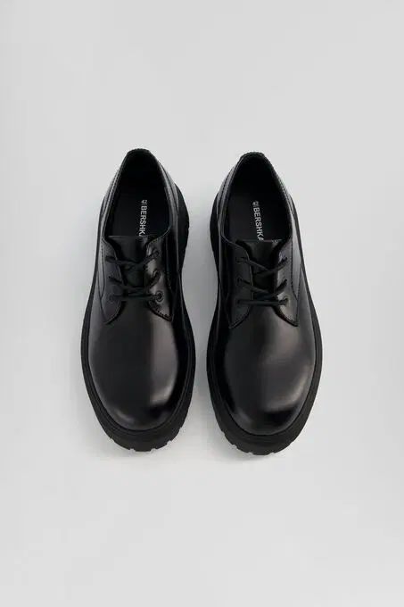 کفش چانکی bershka چرم طبیعی|کیف، کفش، کمربند|تهران, فردوسی|دیوار