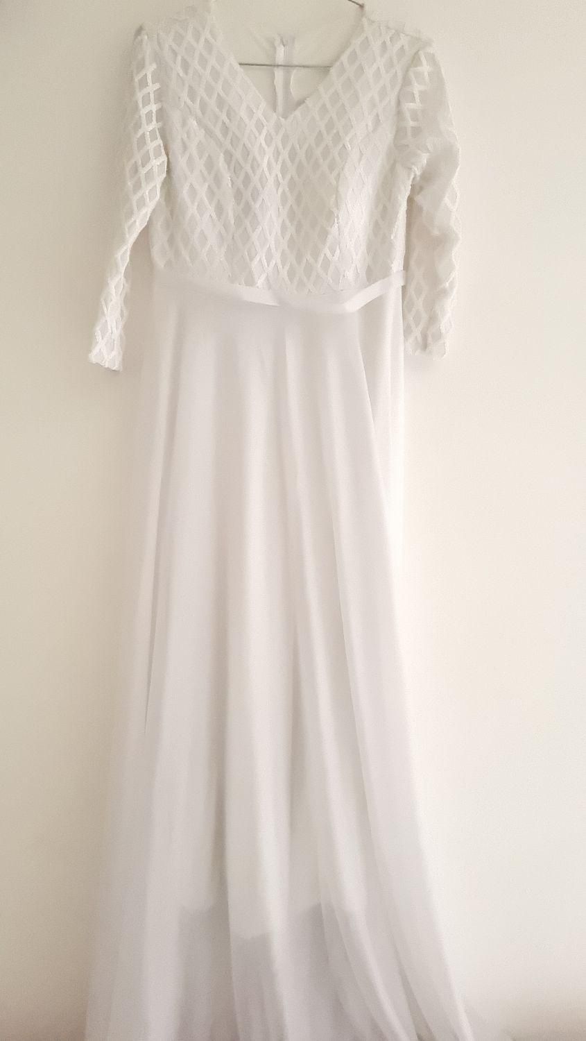 فقط دو ساعت پوشیده شده|لباس|مرودشت, ژیان|دیوار