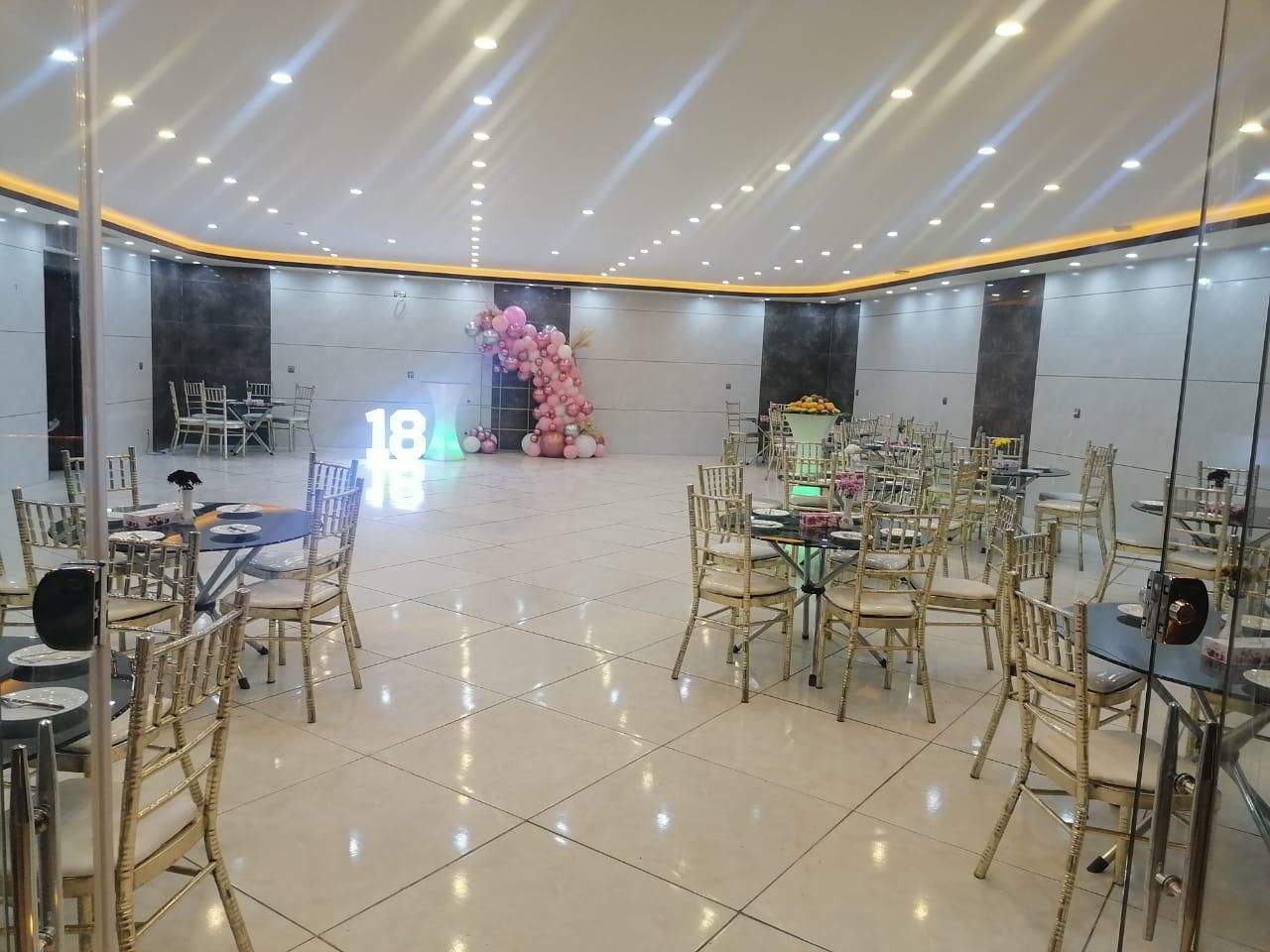 دی جی و اجرای مراسمات|خدمات پذیرایی، مراسم|اصفهان, شهرک کاوه|دیوار