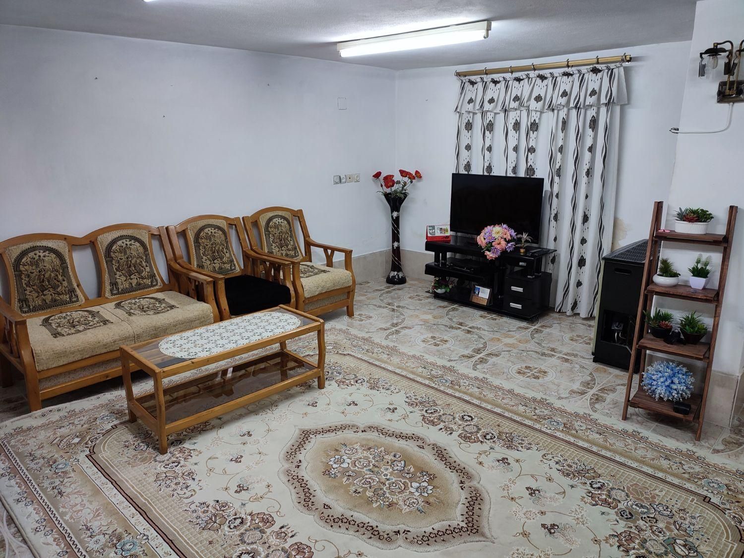 اجاره سوییت تمیز (تک خواب)|اجارهٔ کوتاه‌مدت آپارتمان و سوئیت|رضوانشهر, |دیوار