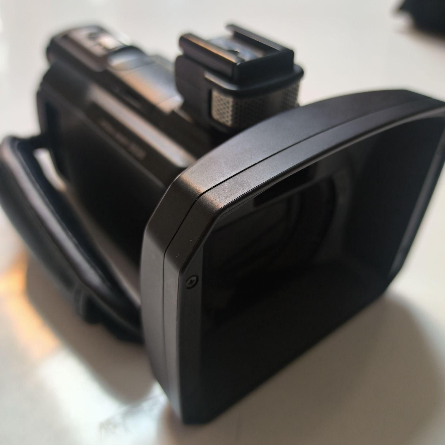 SONY NX30U|دوربین عکاسی و فیلم‌برداری|تهران, نجات اللهی|دیوار